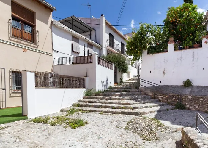 Apartamento Junto Al Albaicin Con Patio