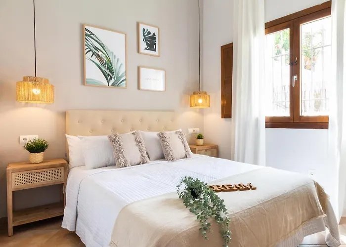 Apartamento Junto Al Albaicin Con Patio