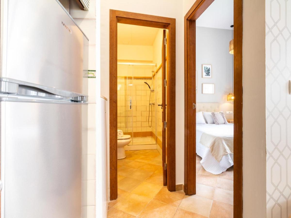 Junto Al Albaicin Con Patio Apartment